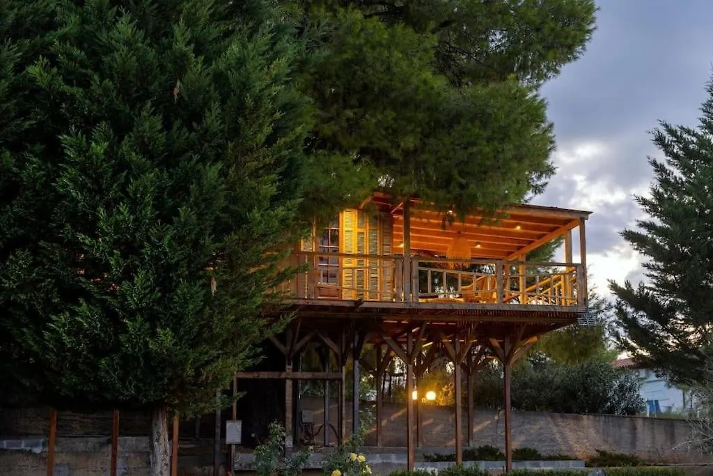 Villa Sani Tree House